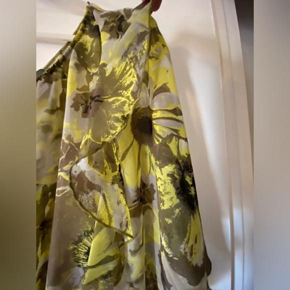 One shoulder sheer top - Picture 4 of 5